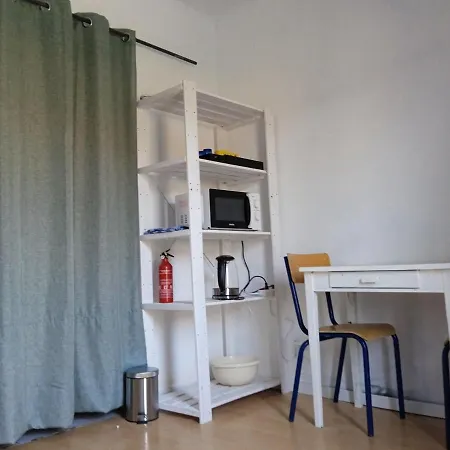 Le Petit Escargot Apartamento Sisteron Exterior foto
